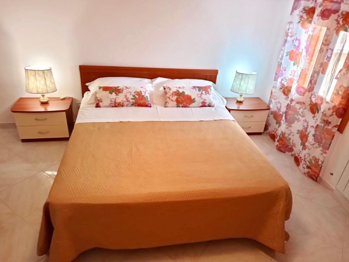 La Mansarda Dello Scultore Niscemi Ngoại thất bức ảnh